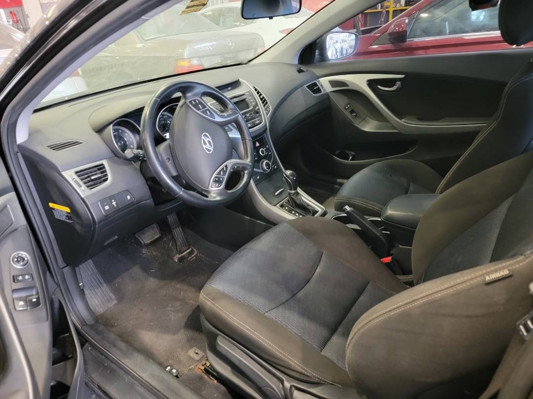 2014 HYUNDAI ELANTRA — 122224 Miles — Lot U028376 — Main - Marhaba Auctions Used Cars - Image 6