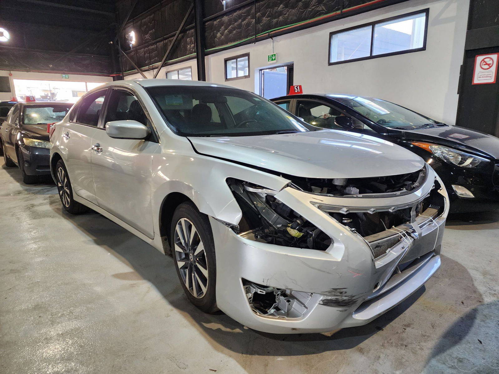 2013 NISSAN ALTIMA — 213945 Miles — Lot 6391 — Al Quoz - Marhaba Auctions Used Cars - Image 4