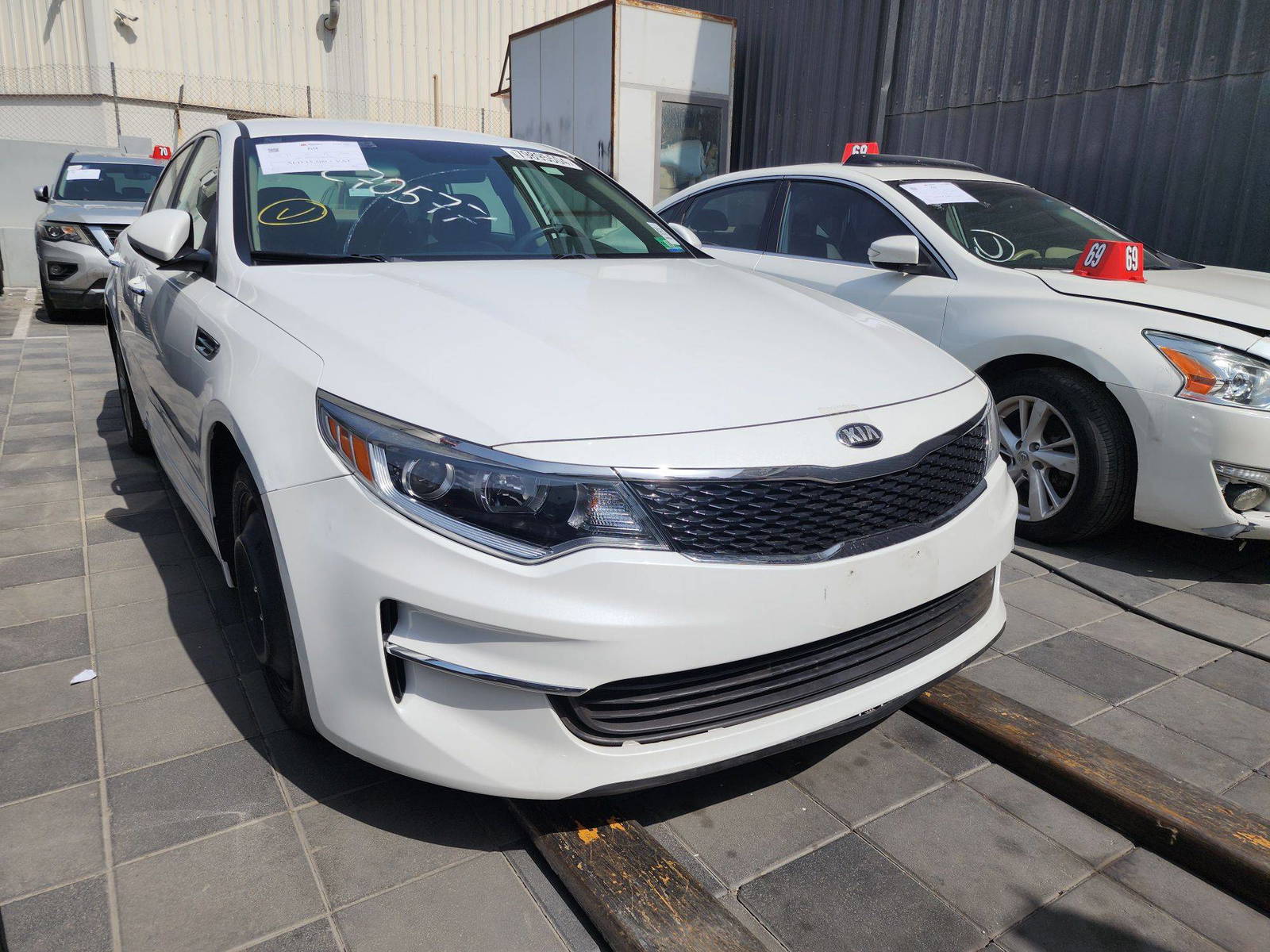 2018 KIA OPTIMA — 114761 Miles — Lot 79895504 — Al Quoz - Marhaba Auctions Used Cars - Image 4