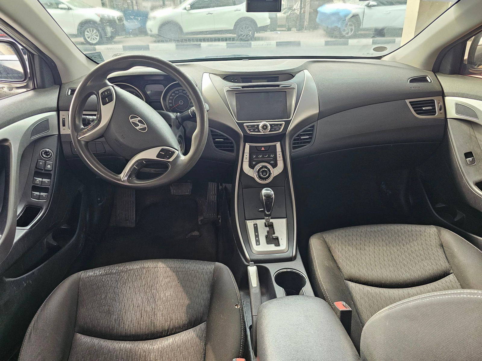 2012 HYUNDAI AVANTE — 81392 KM — Lot 459943 — Souq - Marhaba Auctions Used Cars - Image 7