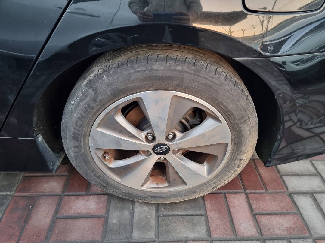 2012 HYUNDAI SONATA — 144122 KM — Lot 215487 — Ind. 12 - Marhaba Auctions Used Cars - Image 11
