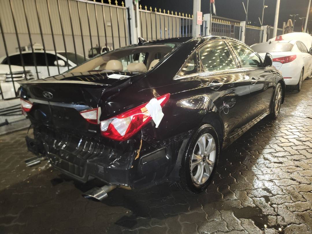 2011 HYUNDAI SONATA — 210957 Miles — Lot 71243963 - Marhaba Auctions Used Cars - Image 4