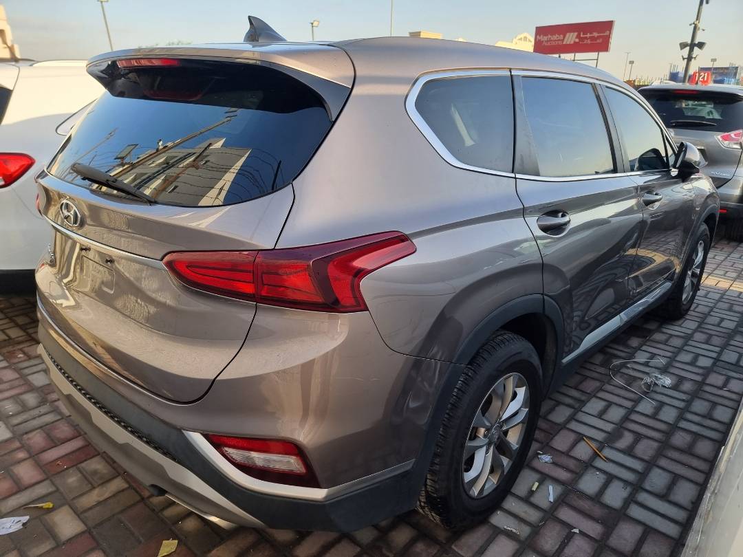 2019 HYUNDAI SANTA FE — 171675 Miles — Lot H003078 — Ind. 12 - Marhaba Auctions Used Cars - Image 4