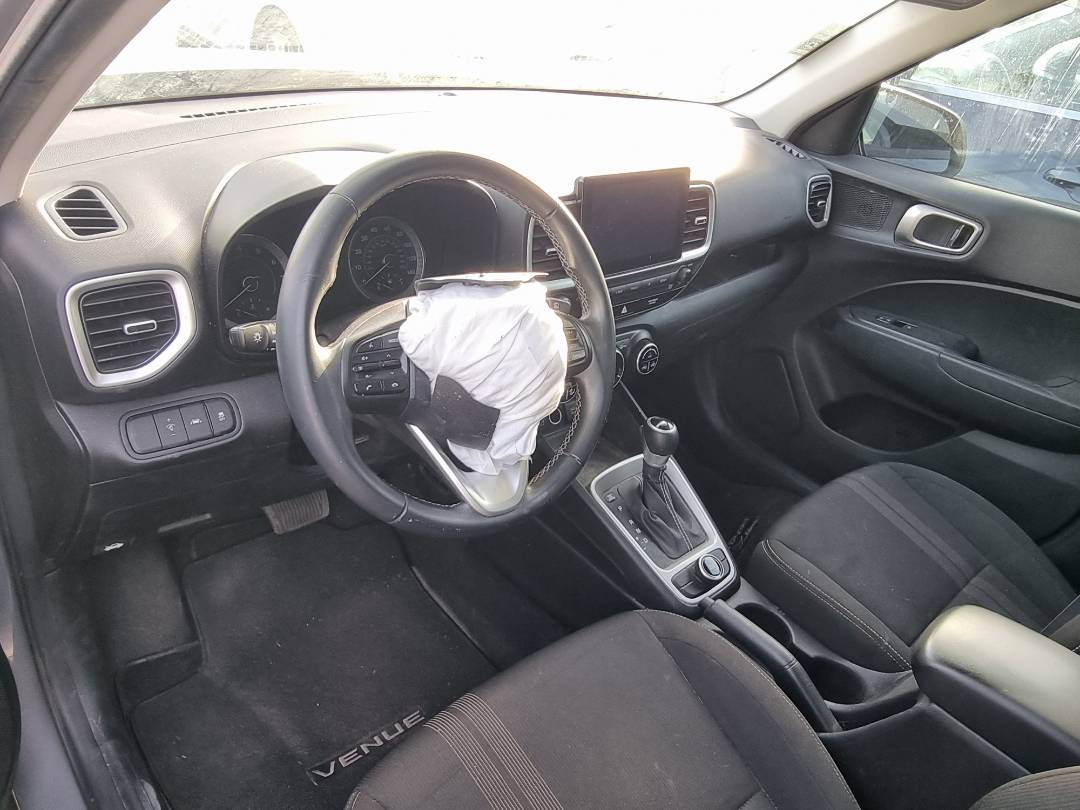 HYUNDAI VENUE SEL 2022 - Marhaba Auction Used Cars - Image 7