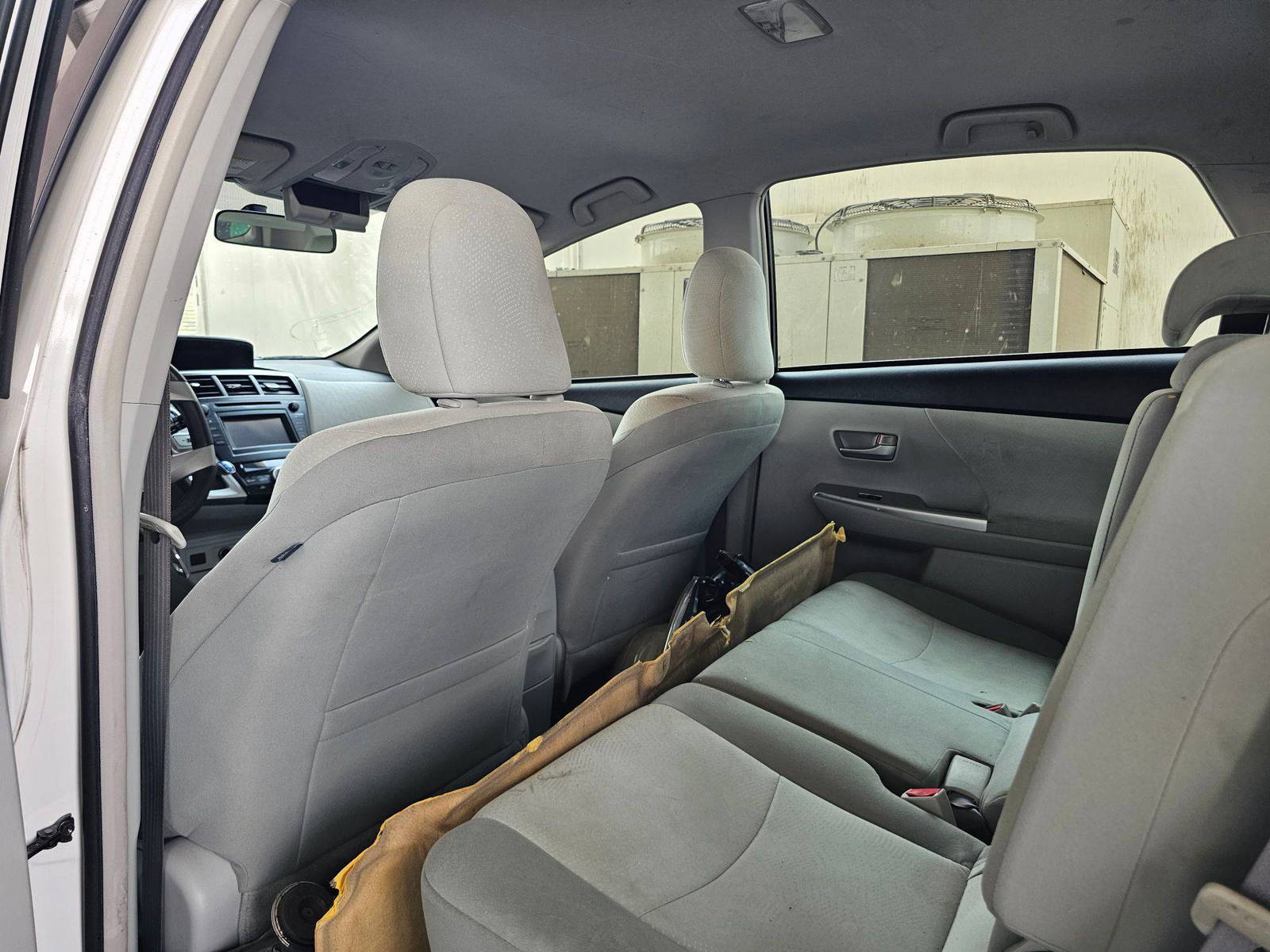 2014 TOYOTA PRIUS V — 116541 Miles — Lot 215478 — Souq - Marhaba Auctions Used Cars - Image 6