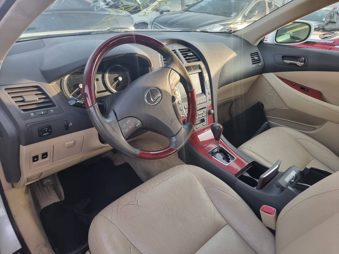 2008 LEXUS ES 350 — 201391 Miles — Lot 2263036 — Ind. 12 - Marhaba Auctions Used Cars - Image 6