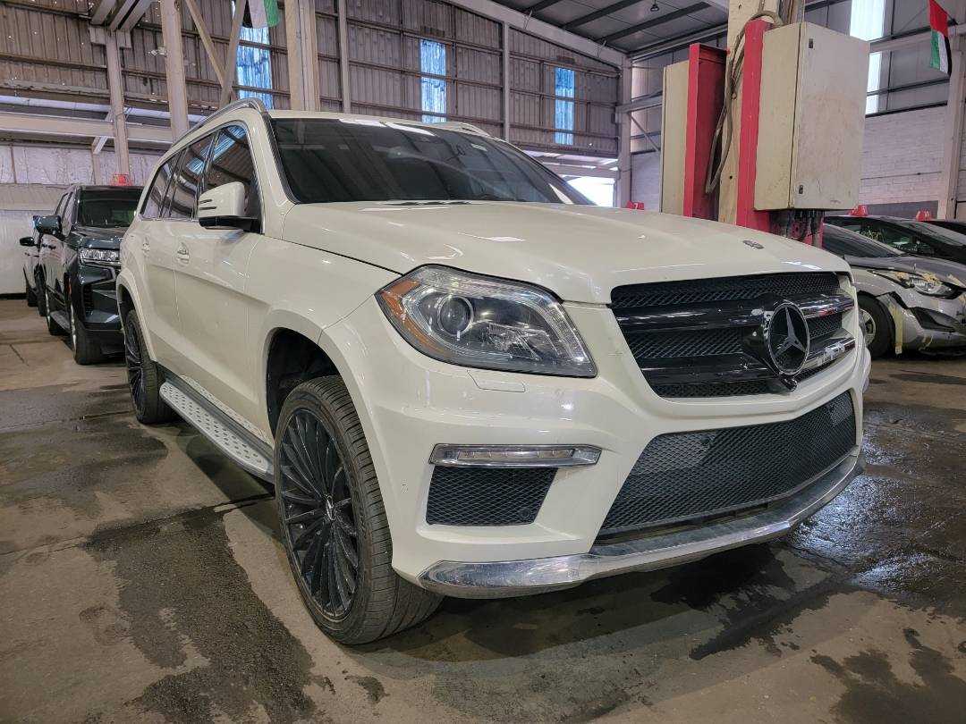 2014 MERCEDES BENZ GL 550 — 166545 KM — Lot 334350 — Main - Marhaba Auctions Used Cars - Image 4