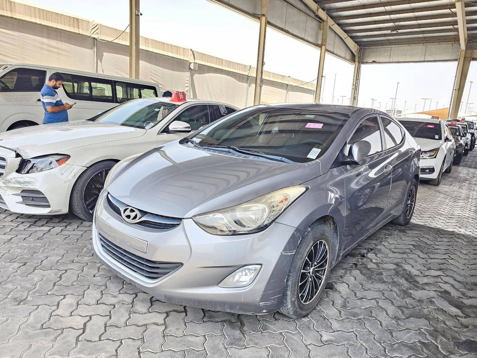2012 HYUNDAI AVANTE — 83027 KM — Lot 381724 — Souq - Marhaba Auctions Used Cars - Image 5
