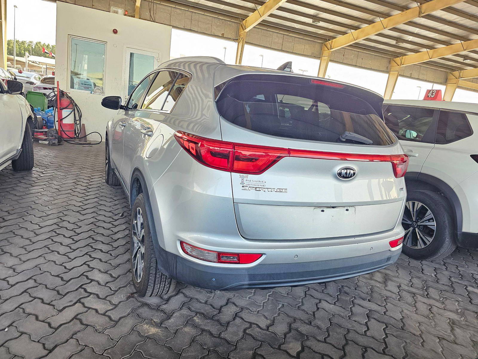 2017 KIA SPORTAGE — 153075 Miles — Lot 66326565 — Souq - Marhaba Auctions Used Cars - Image 3