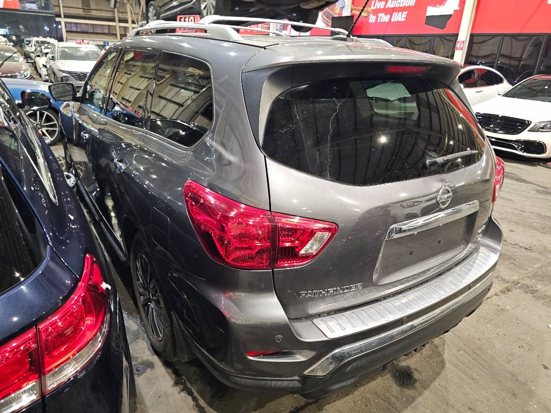 2017 NISSAN PATHFINDER — 164622 Miles — Lot C604555 — Main - Marhaba Auctions Used Cars - Image 5