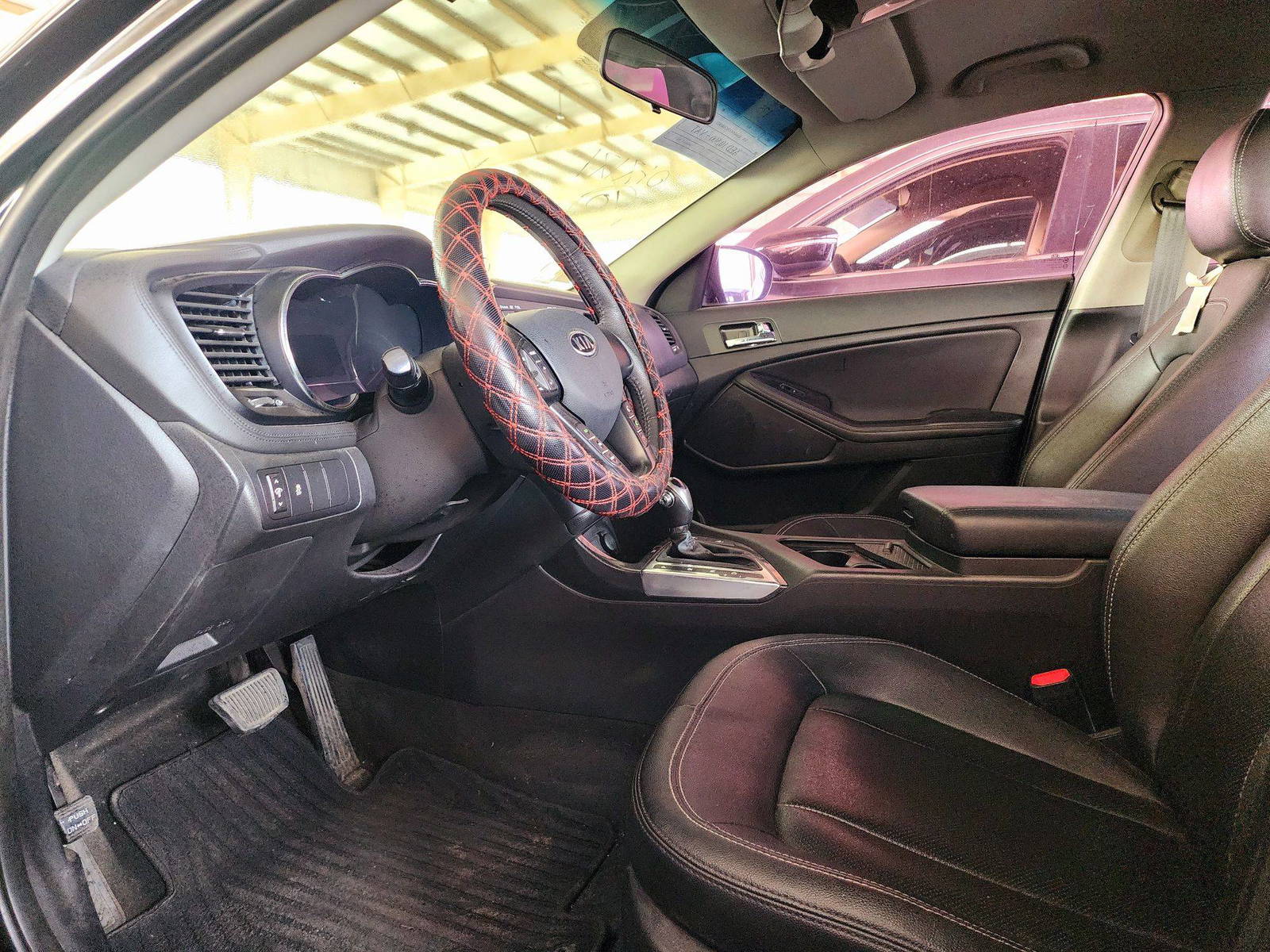 2012 KIA K5 — 161344 KM — Lot 003621 — Ind. 12 - Marhaba Auctions Used Cars - Image 8