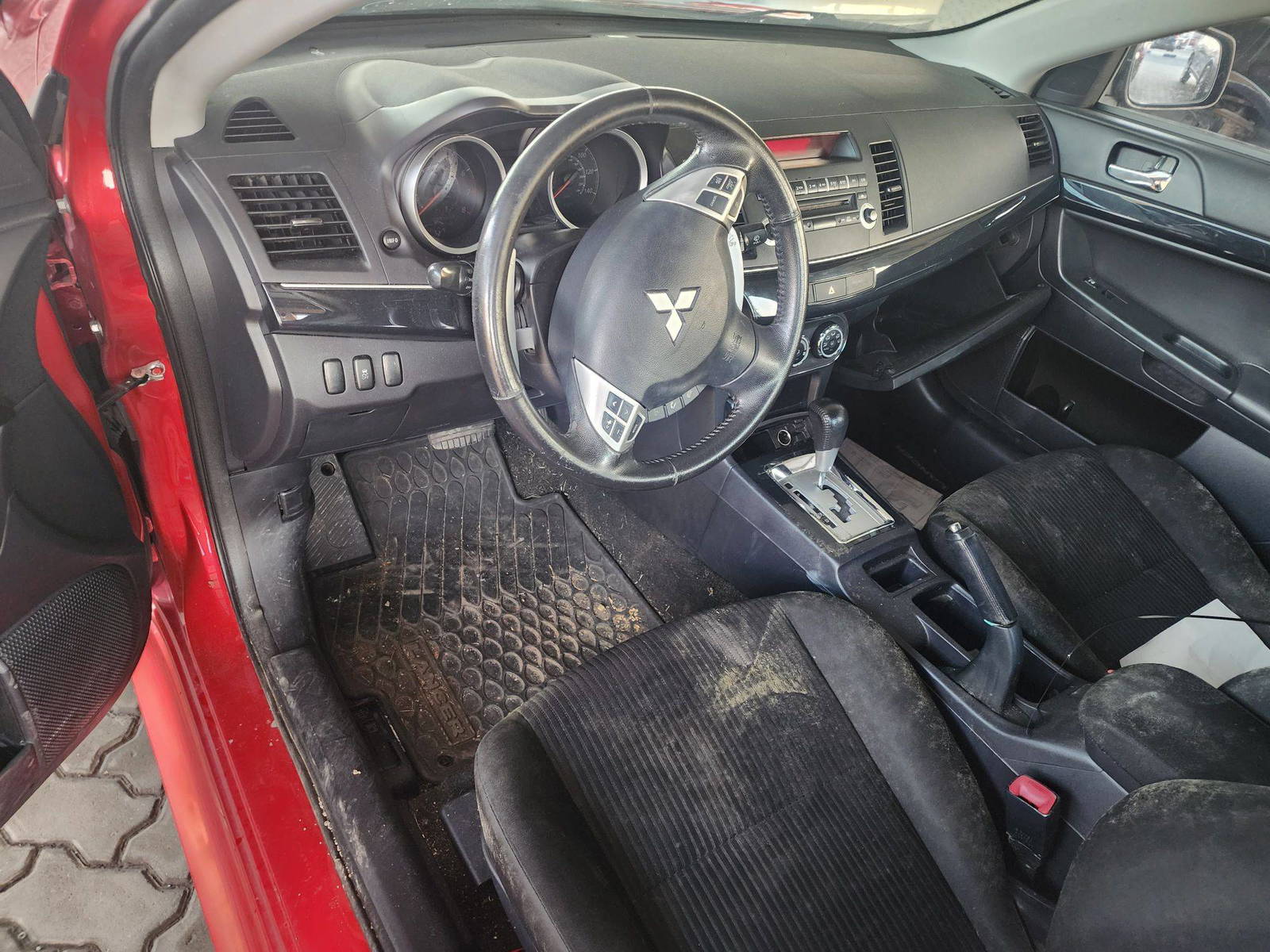 2013 MITSUBISHI LANCER — 196048 Miles — Lot 37961346 - Marhaba Auctions Used Cars - Image 9