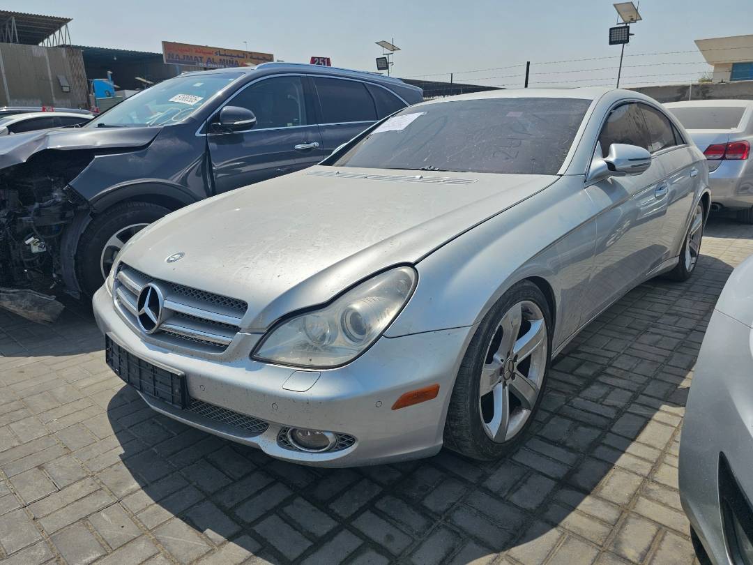 2010 MERCEDES BENZ CLS 350 — 234917 KM — Lot 162320 — Souq - Marhaba Auctions Used Cars - Image 5