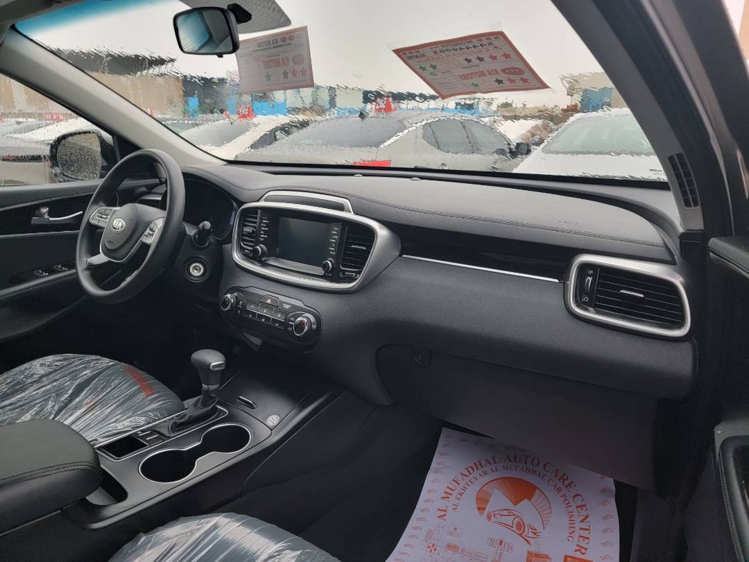 2019 KIA SORENTO — 118946 Miles — Lot KG507119 - Marhaba Auctions Used Cars - Image 6