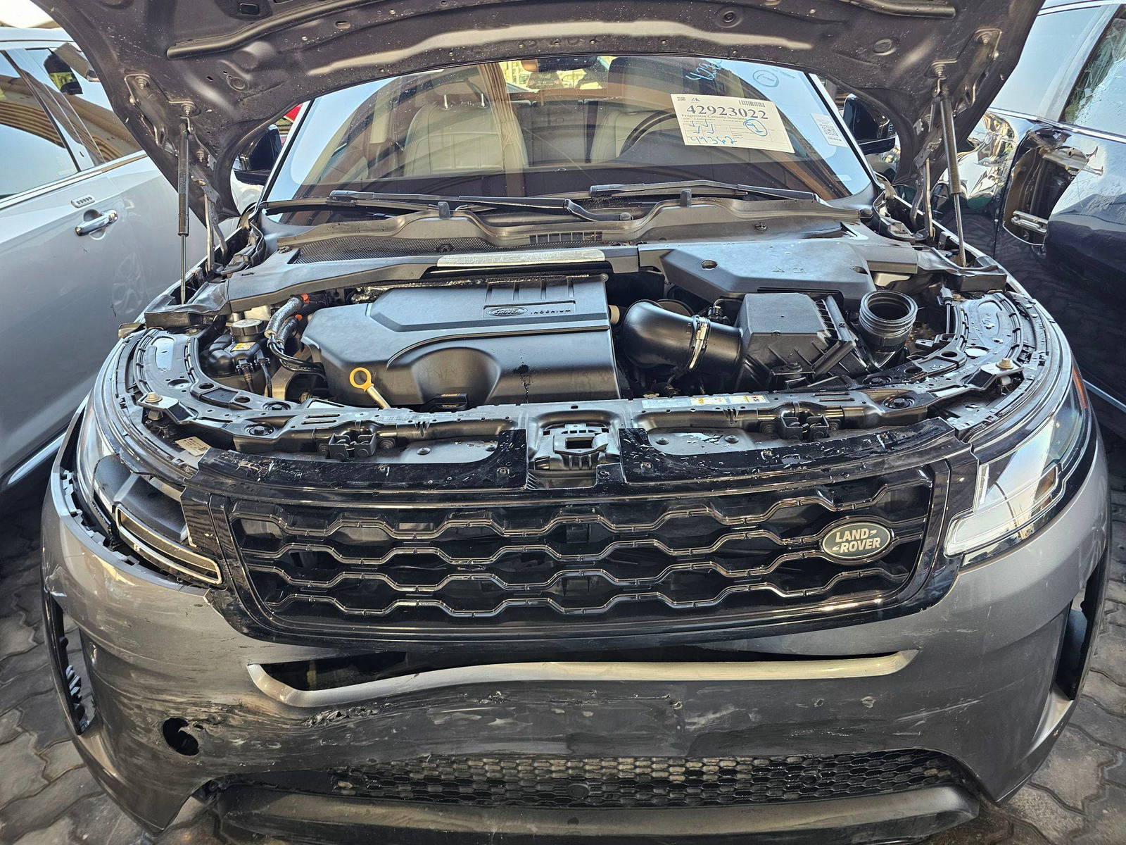 2020 LAND ROVER RANGE ROVER EVOQUE — 49362 Miles — Lot 42923022 — Souq - Marhaba Auctions Used Cars - Image 13