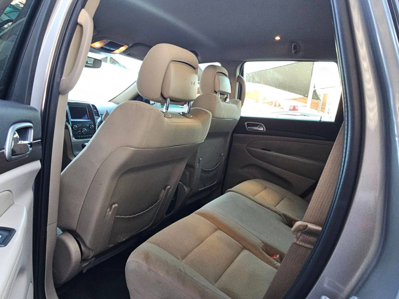 JEEP Grand Cherokee 2018 - Marhaba Auction Used Cars - Image 6