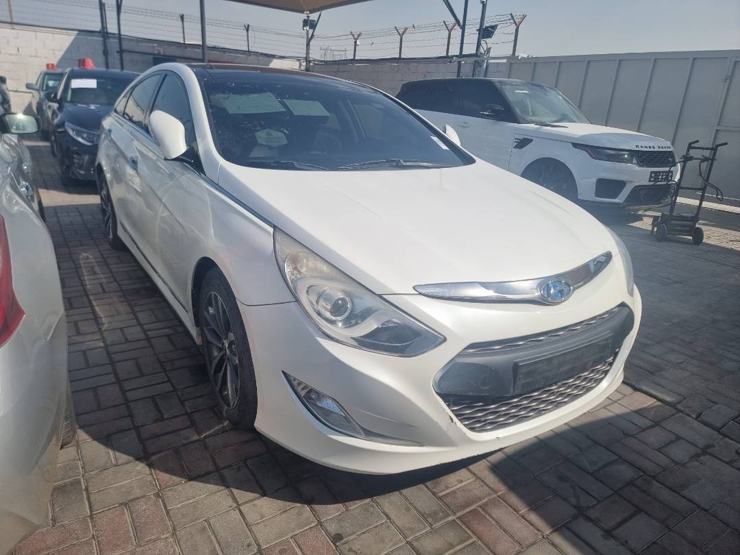HYUNDAI SONATA 2012 - Marhaba Auction Used Cars - Image 3