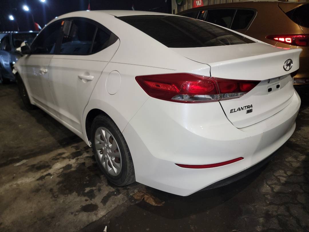 2018 HYUNDAI ELANTRA — 114739 Miles — Lot 37343356 - Marhaba Auctions Used Cars - Image 3