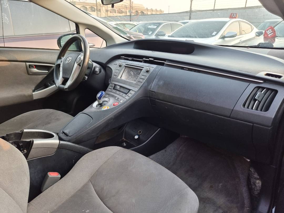 2015 TOYOTA PRIUS — 236940 Miles — Lot 215487 — Ind. 12 - Marhaba Auctions Used Cars - Image 8