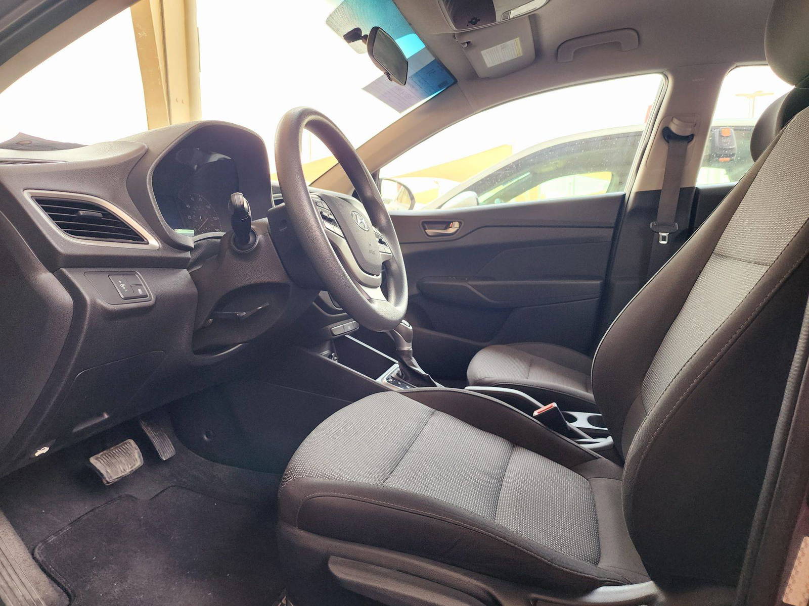 2020 HYUNDAI ACCENT — 129350 Miles — Lot 67LE101016 — Souq - Marhaba Auctions Used Cars - Image 8