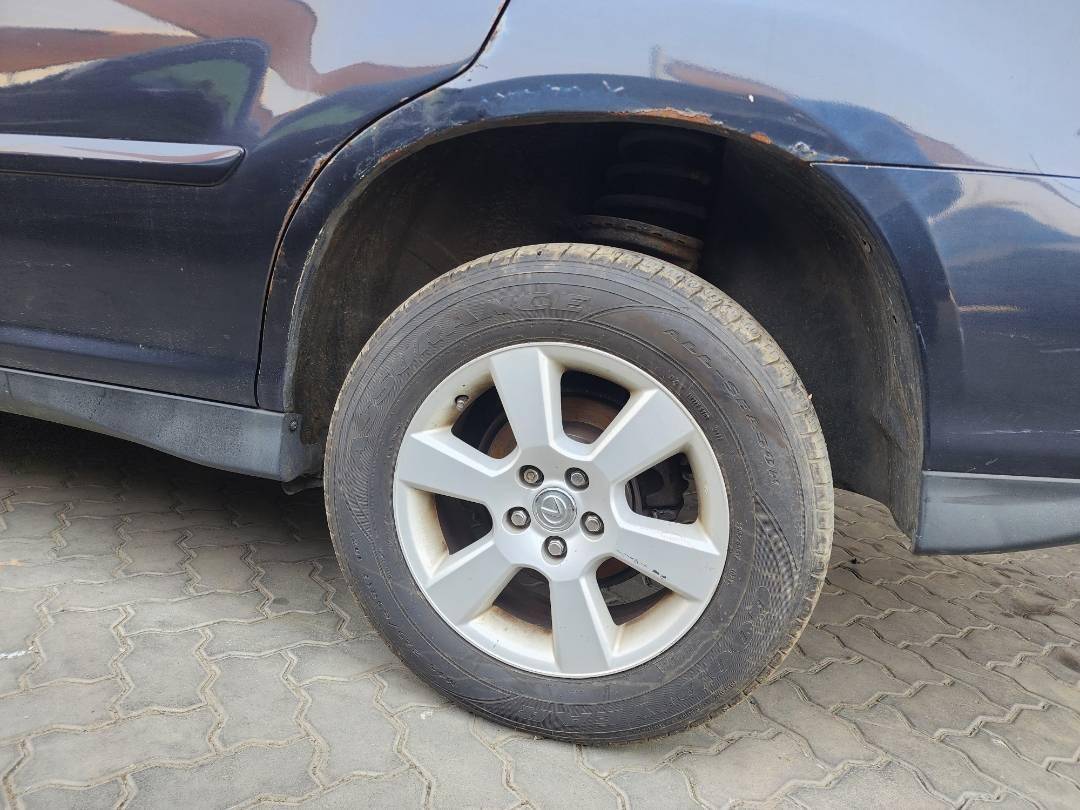 2007 LEXUS RX 350 — 260025 Miles — Lot 17873 — Souq - Marhaba Auctions Used Cars - Image 10