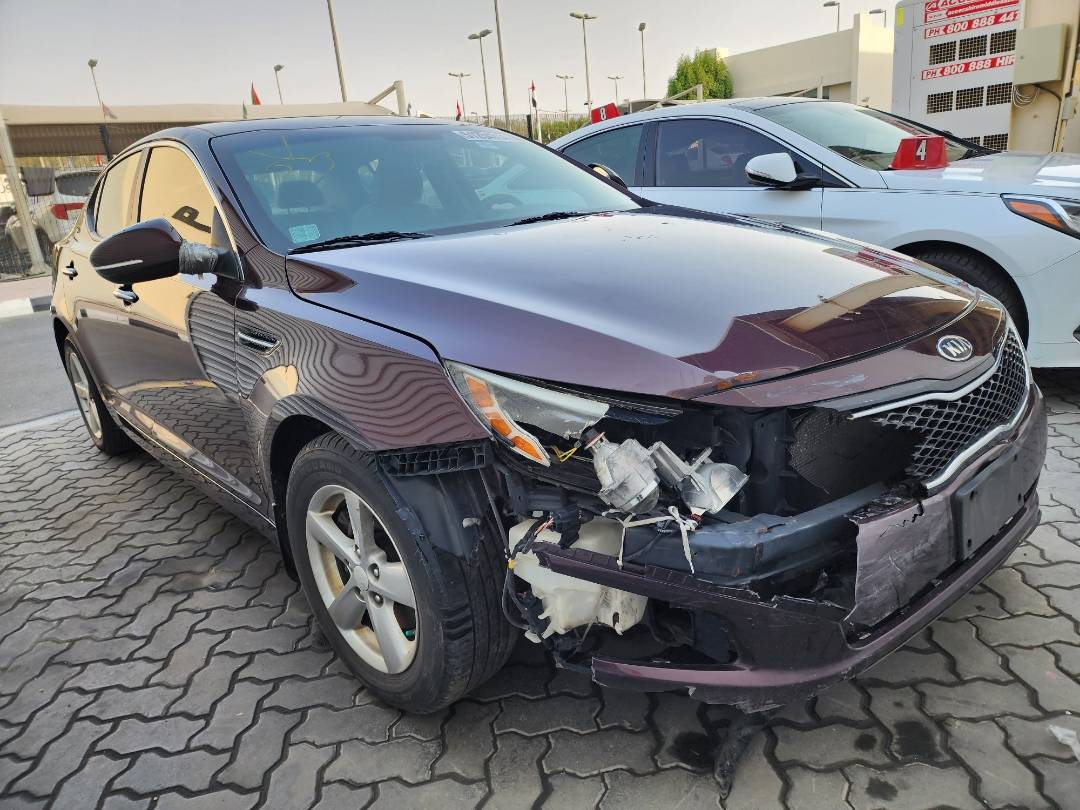 2014 KIA OPTIMA — 218627 Miles — Lot 7933 — Souq - Marhaba Auctions Used Cars - Image 4