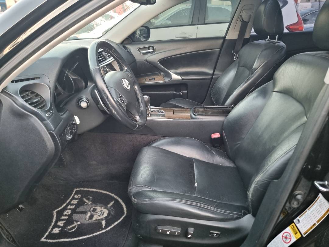 2009 LEXUS IS 250 — 249443 Miles — Lot 214578 — Ind. 12 - Marhaba Auctions Used Cars - Image 6