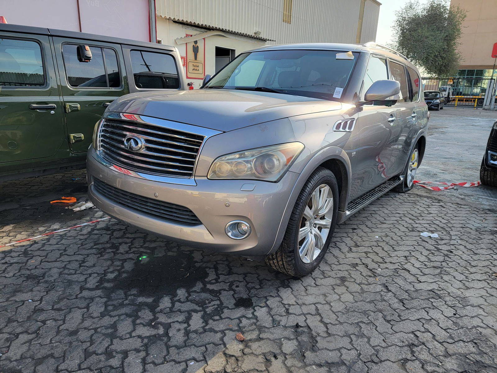 INFINITI QX80 2014 - Marhaba Auction Used Cars - Image 3