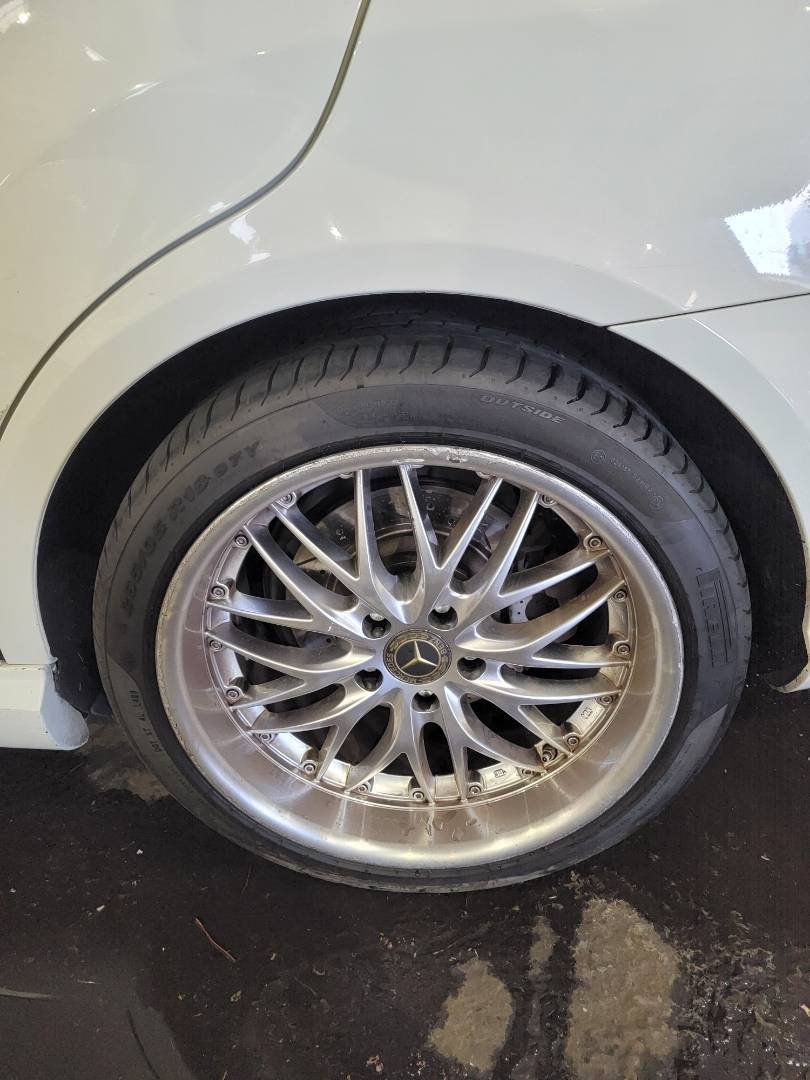 2011 MERCEDES BENZ E 350 — 170175 Miles — Lot A366344 — Main - Marhaba Auctions Used Cars - Image 9