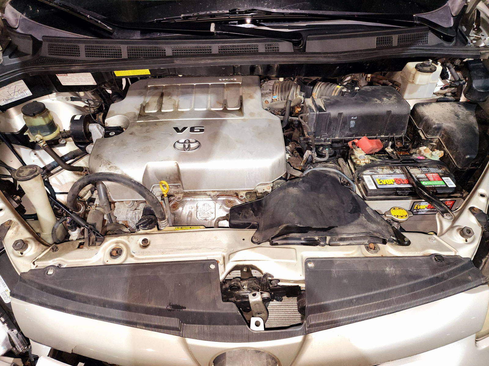 2010 TOYOTA SIENNA — 205365 Miles — Lot 82159804 — Souq - Marhaba Auctions Used Cars - Image 11