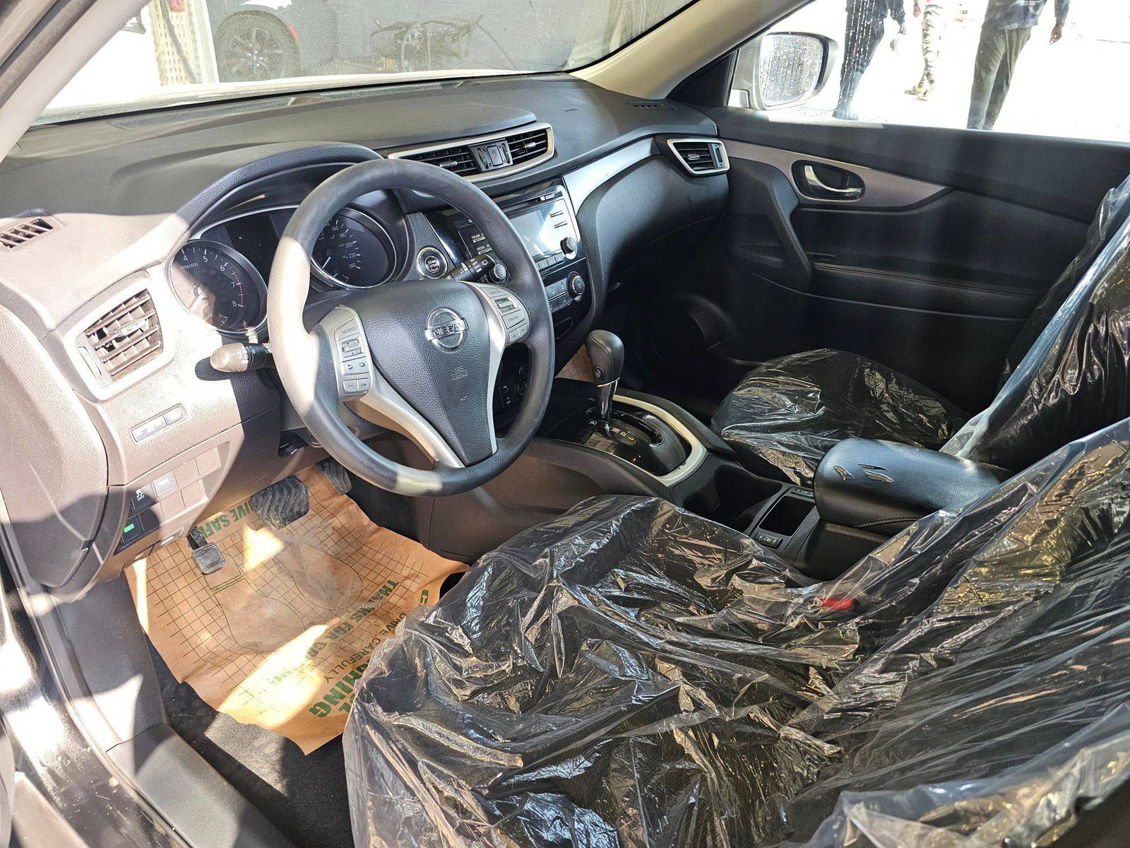 NISSAN ROGUE 2015 - Marhaba Auction Used Cars - Image 8