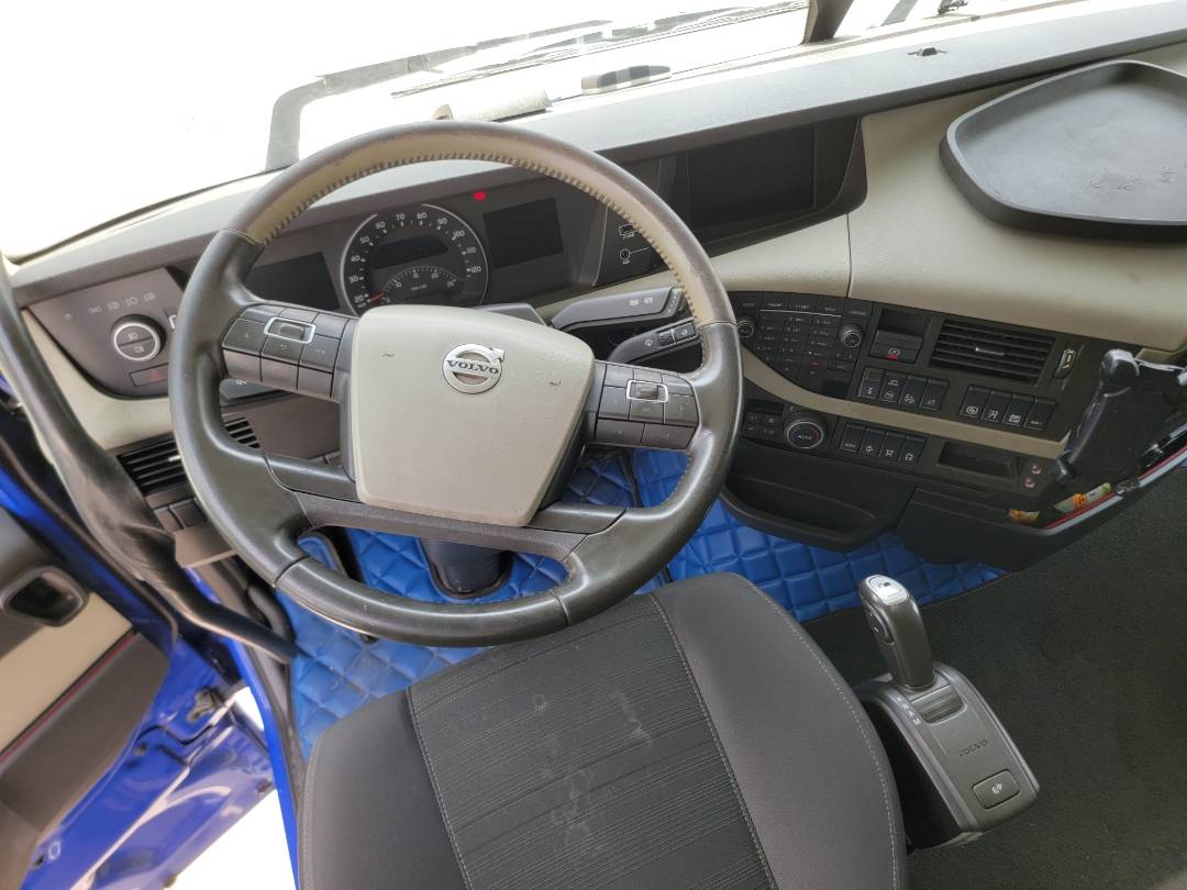 2016 VOLVO FH-Series — 782667 KM — Lot GB750681 — Main - Marhaba Auctions Used Cars - Image 9