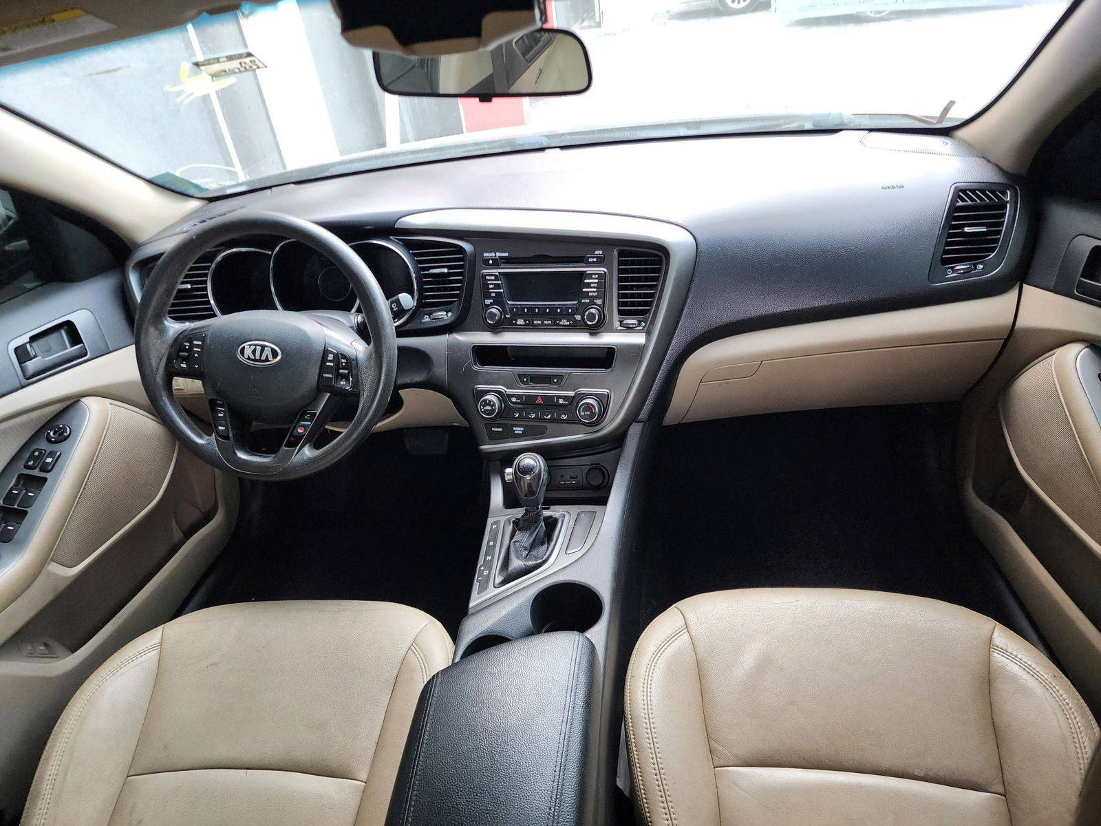 2013 KIA OPTIMA — 247203 Miles — Lot 78814814 — Al Quoz - Marhaba Auctions Used Cars - Image 4