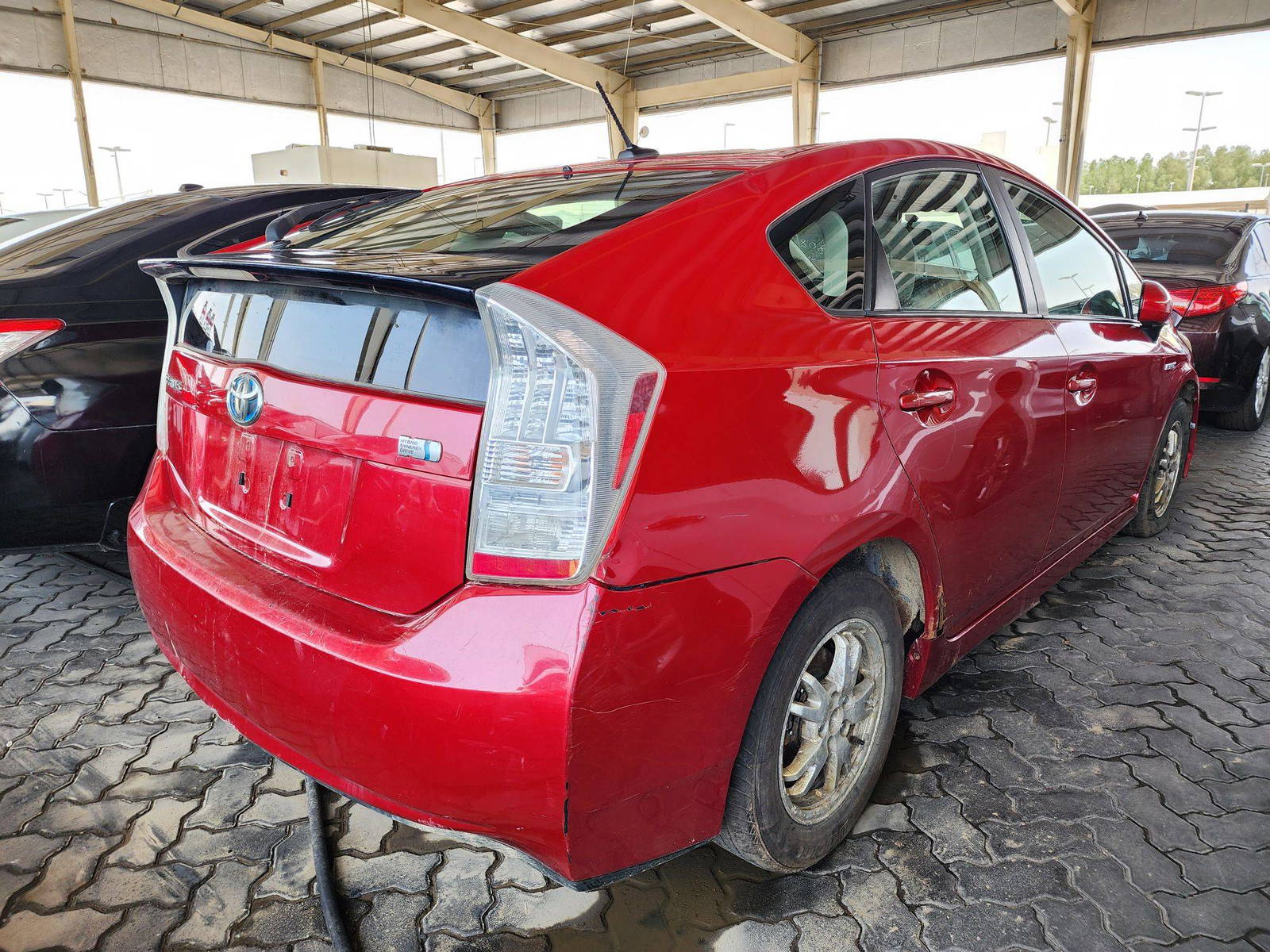 2010 TOYOTA PRIUS — 201877 Miles — Lot 7012 — Main - Marhaba Auctions Used Cars - Image 3