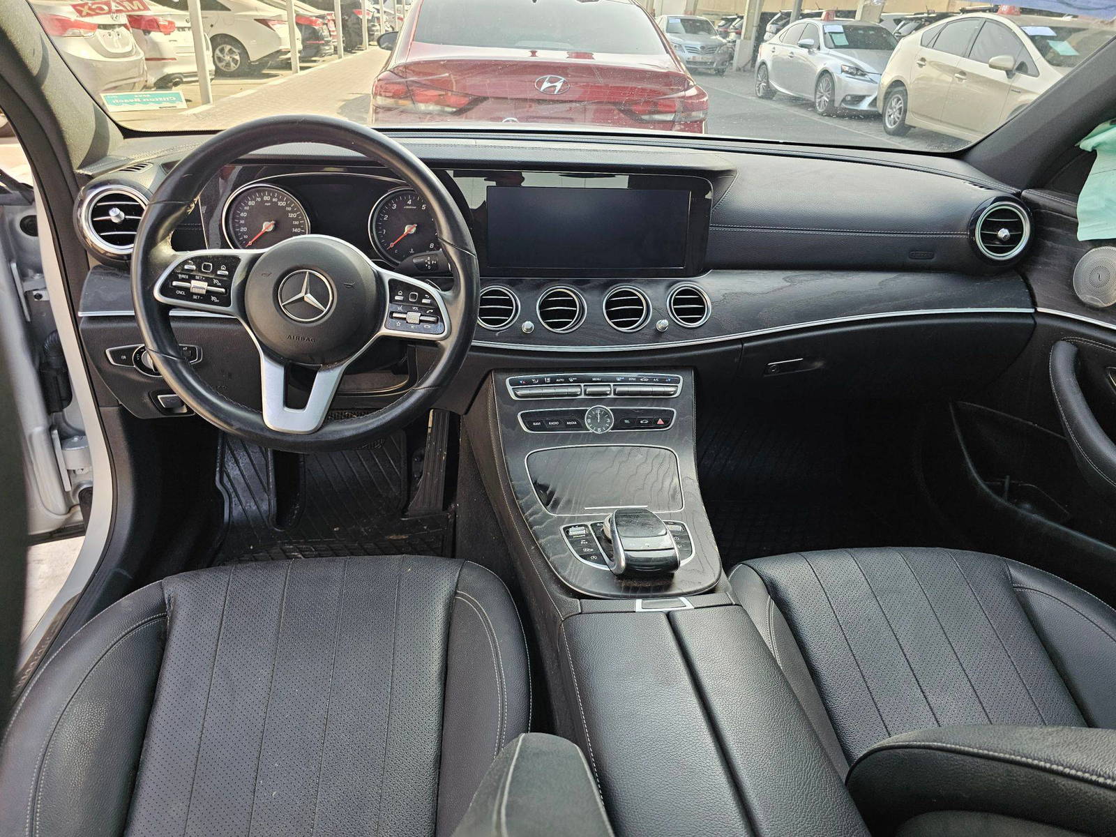2019 MERCEDES BENZ E-300 — 71417 Miles — Lot 6KA635108 — Souq - Marhaba Auctions Used Cars - Image 7