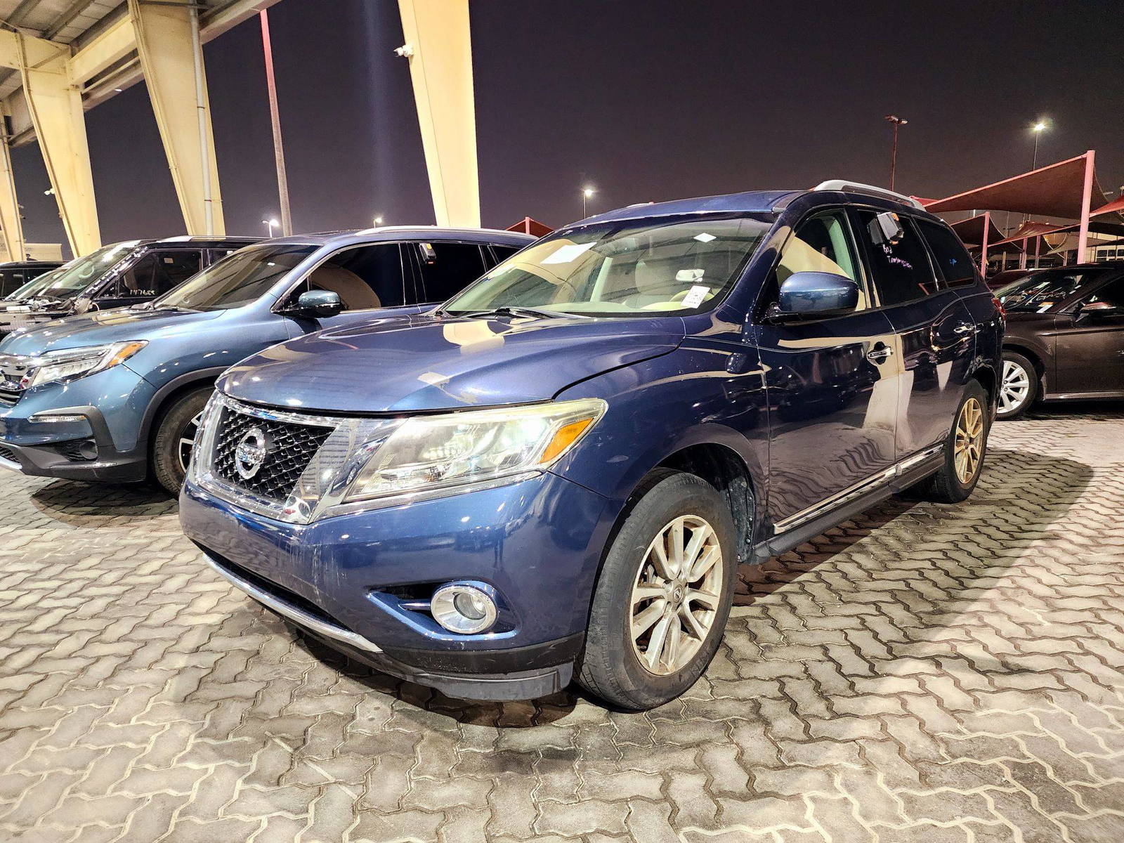 2013 NISSAN PATHFINDER — 147429 Miles — Lot C607664 — Souq - Marhaba Auctions Used Cars - Image 5