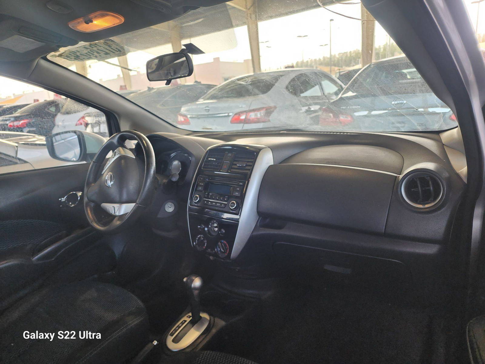 2015 NISSAN VERSA NOTE — 212648 Miles — Lot 37246294 - Marhaba Auctions Used Cars - Image 4