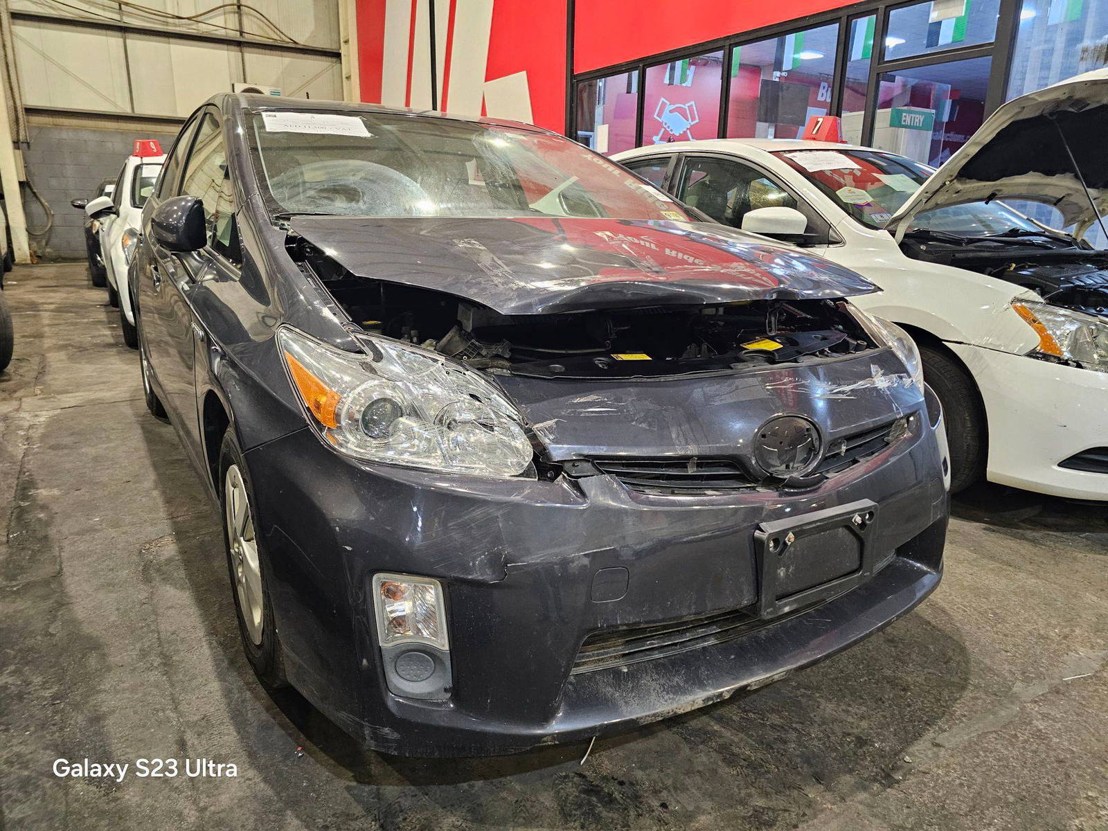 2010 TOYOTA PRIUS — 187089 Miles — Lot 92261665 — Main - Marhaba Auctions Used Cars - Image 3