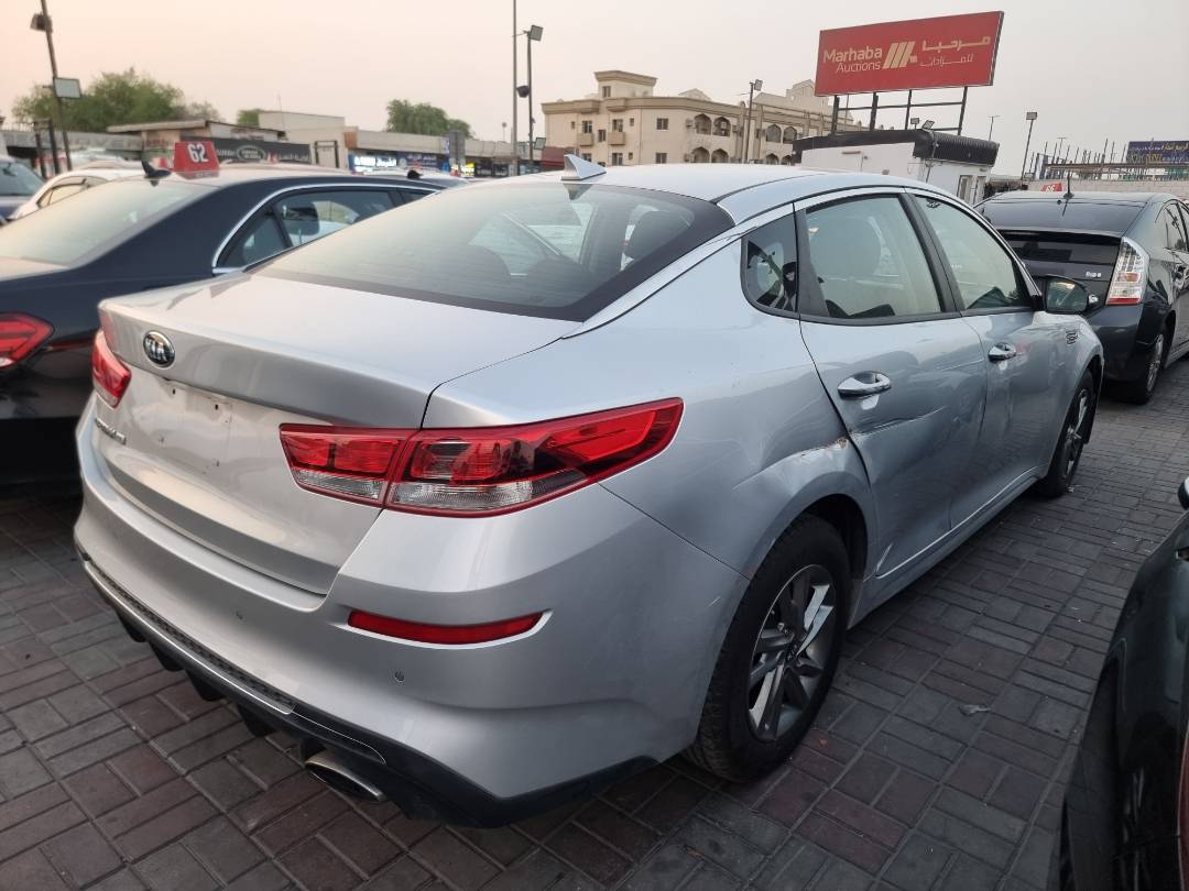 2019 KIA OPTIMA — 122458 Miles — Lot 2105478 — Ind. 12 - Marhaba Auctions Used Cars - Image 5