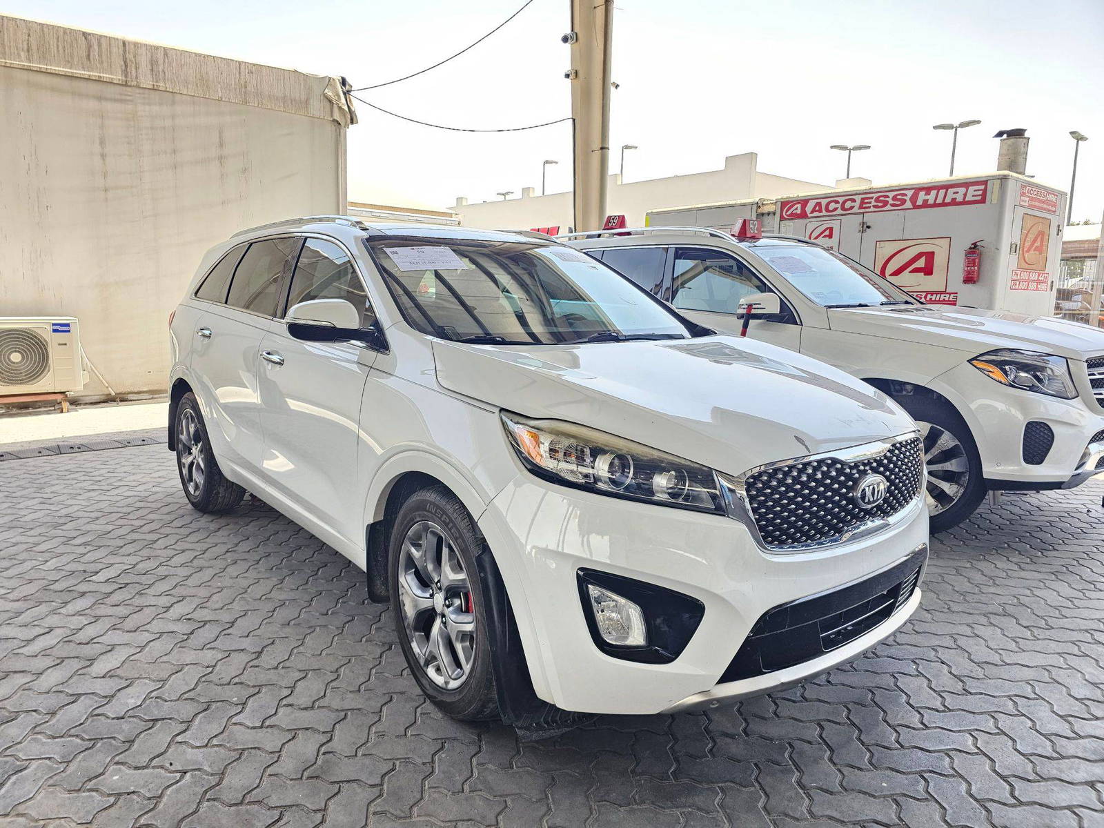 2017 KIA SORENTO — 113218 Miles — Lot G279203 — Souq - Marhaba Auctions Used Cars - Image 5