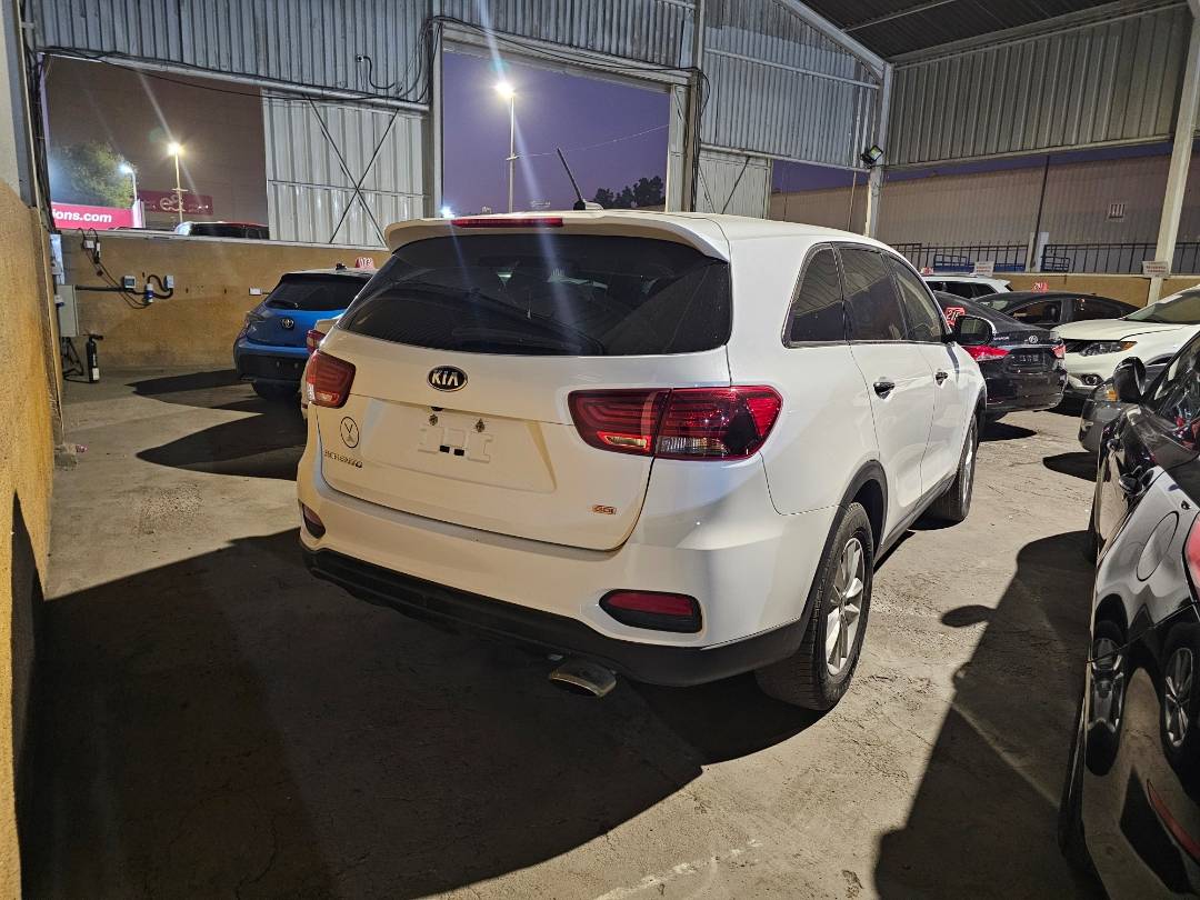 2019 KIA SORENTO — 182070 Miles — Lot 501169 — Main - Marhaba Auctions Used Cars - Image 6