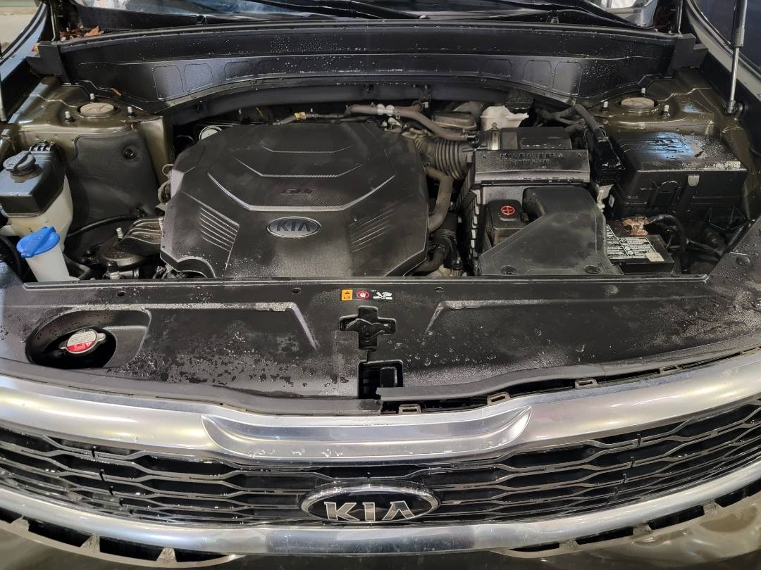 2020 KIA TELLURIDE — 75147 Miles — Lot 035530 — Souq - Marhaba Auctions Used Cars - Image 12