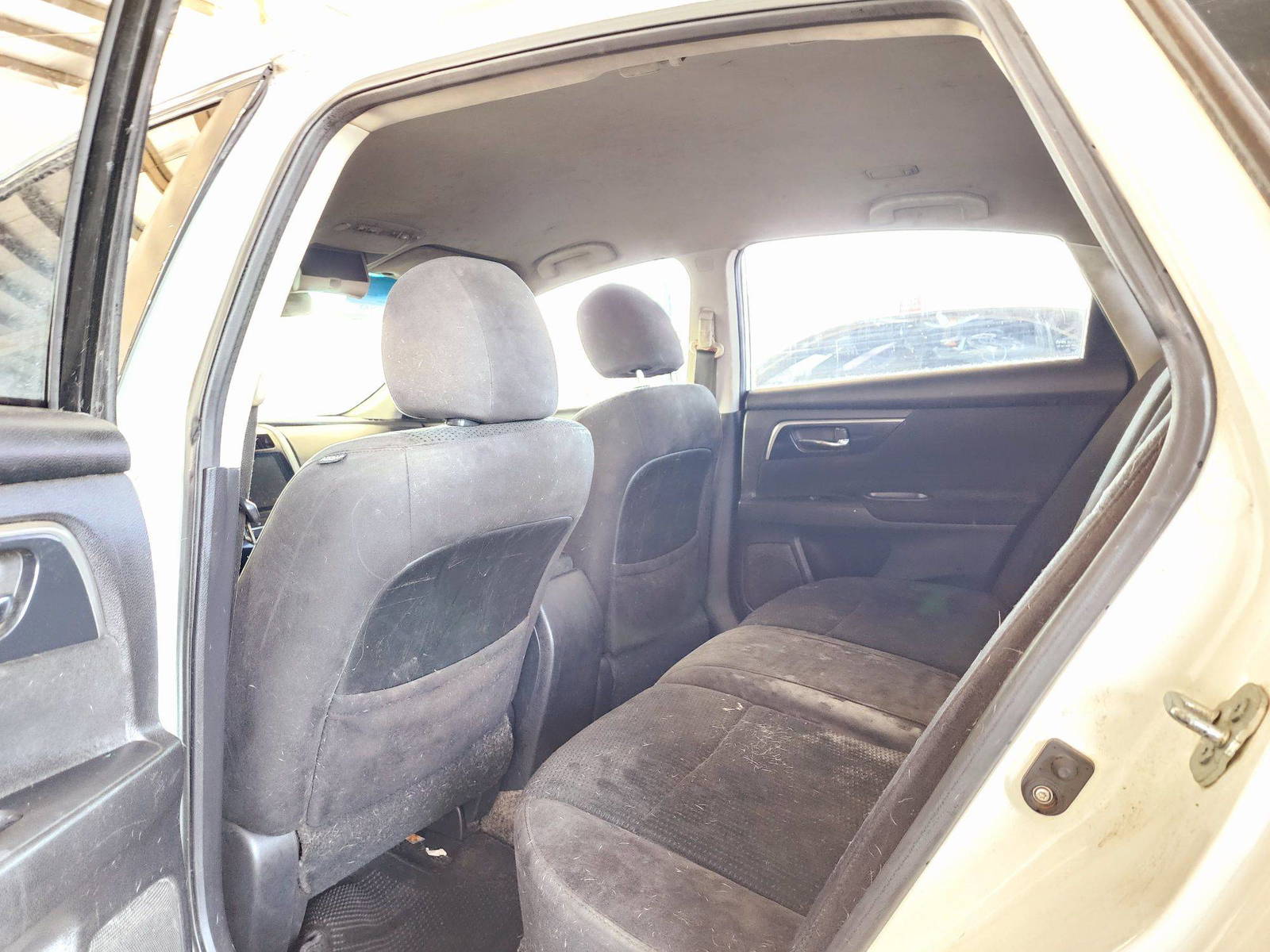 2014 NISSAN ALTIMA — 213675 Miles — Lot 71009924 — Souq - Marhaba Auctions Used Cars - Image 6