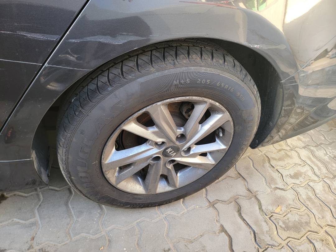 2019 KIA OPTIMA — 158284 Miles — Lot G281386 — Main - Marhaba Auctions Used Cars - Image 9