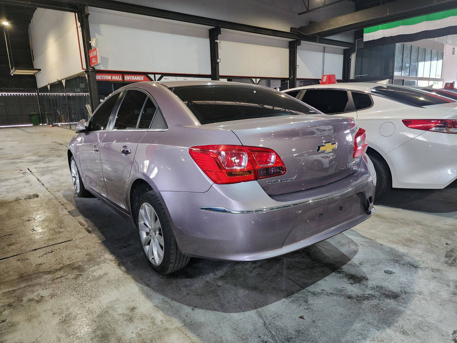2015 CHEVROLET CRUIZE — 118378 KM — Lot 029901 — Al Quoz - Marhaba Auctions Used Cars - Image 6