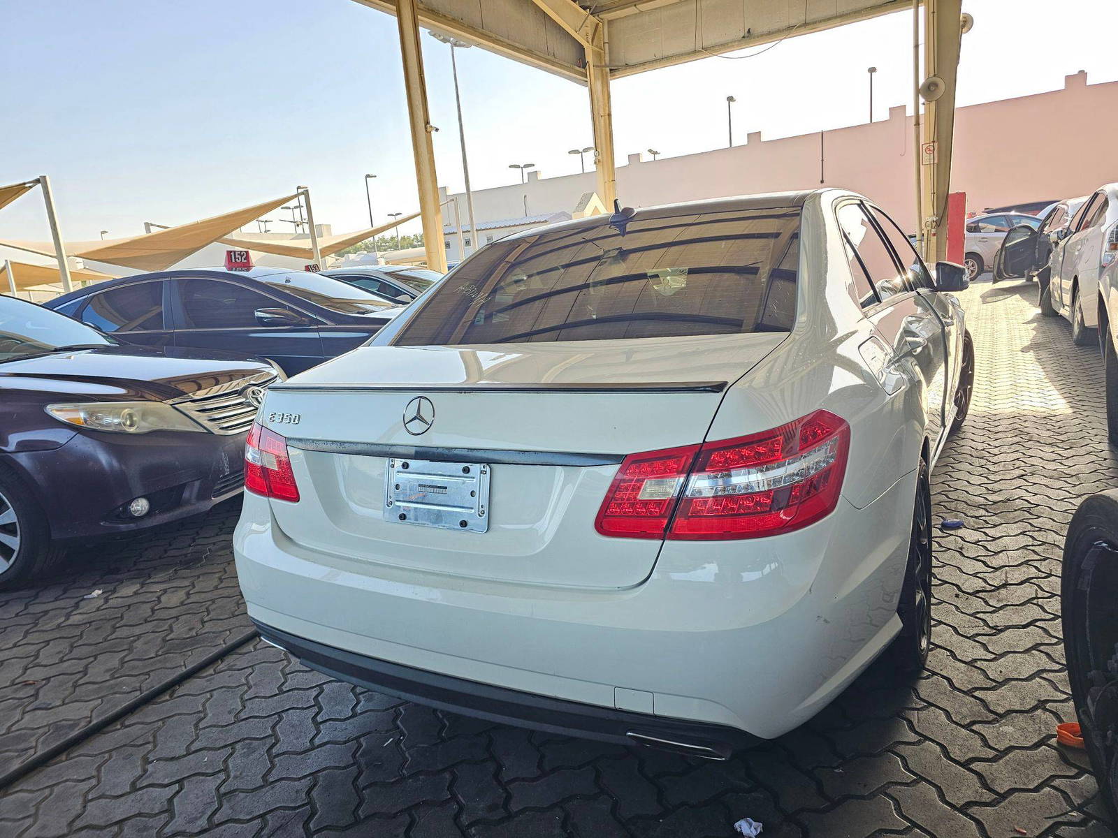 2012 MERCEDES BENZ E350 — 159040 Miles — Lot KB7CA570949 — Souq - Marhaba Auctions Used Cars - Image 3