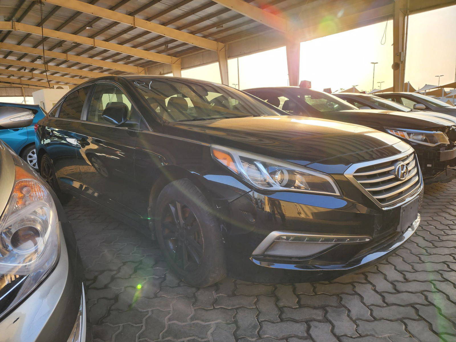 2015 HYUNDAI SONATA — 158894 Miles — Lot 51172934 — Souq - Marhaba Auctions Used Cars - Image 4
