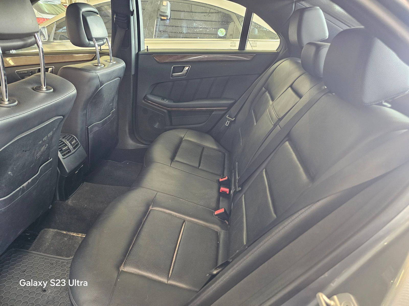 2011 MERCEDES BENZ E 350 — 164095 Miles — Lot BA480431 — Main - Marhaba Auctions Used Cars - Image 9