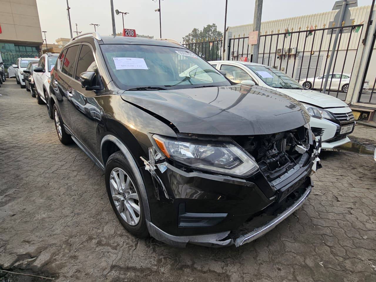 2017 NISSAN ROGUE — 179868 Miles — Lot T8HP592164 — Main - Marhaba Auctions Used Cars - Image 4