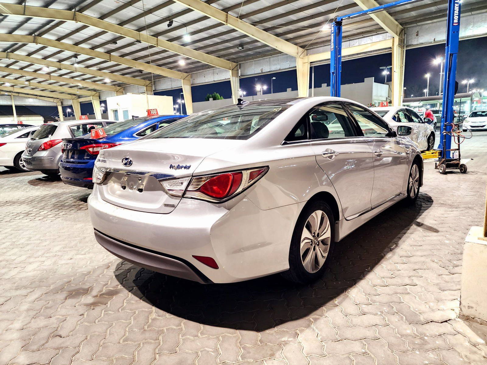 2015 HYUNDAI SONATA — 220534 Miles — Lot 40478492 — Souq - Marhaba Auctions Used Cars - Image 3
